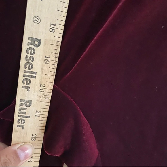 House of CB 'Salima' Dark Cherry Velvet Feather Jumpsuit NWT size M - Picture 13 of 14